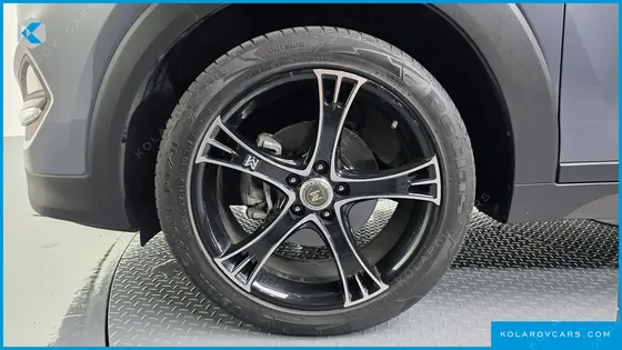 HYUNDAI TUCSON DIESEL 1.7 2WD