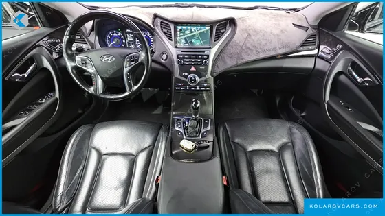 HYUNDAI GRANDEUR HG240 MODERN
