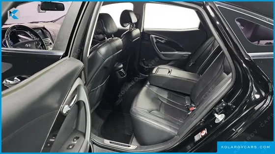 HYUNDAI GRANDEUR HG240 MODERN