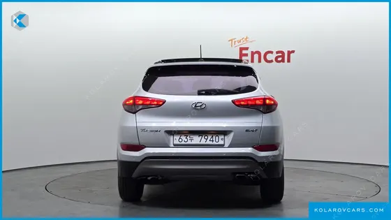 HYUNDAI TUCSON DIESEL 2.0 2WD