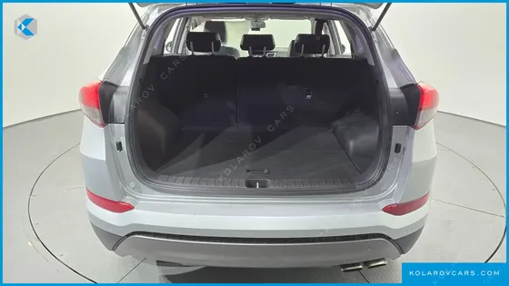 HYUNDAI TUCSON DIESEL 2.0 2WD
