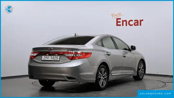HYUNDAI GRANDEUR LPG HG300 MODERN