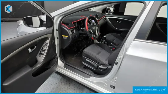 HYUNDAI I30 DIESEL 1.6 VGT UNIQUE