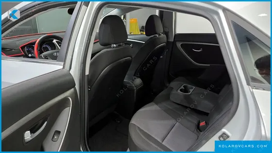 HYUNDAI I30 DIESEL 1.6 VGT UNIQUE