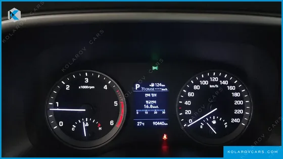 HYUNDAI TUCSON DIESEL 1.6 2WD
