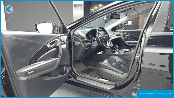 HYUNDAI GRANDEUR HG300 PREMIUM COLLECTION