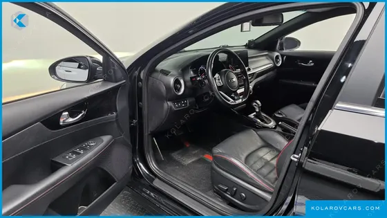 KIA K3 5DOOR GT PLUS