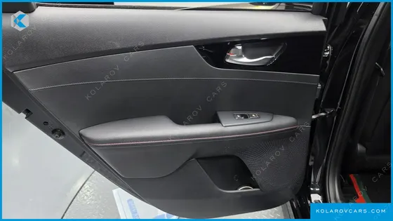 KIA K3 5DOOR GT PLUS