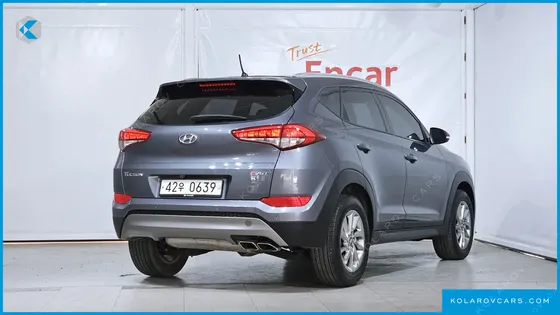 HYUNDAI TUCSON DIESEL 2.0 2WD