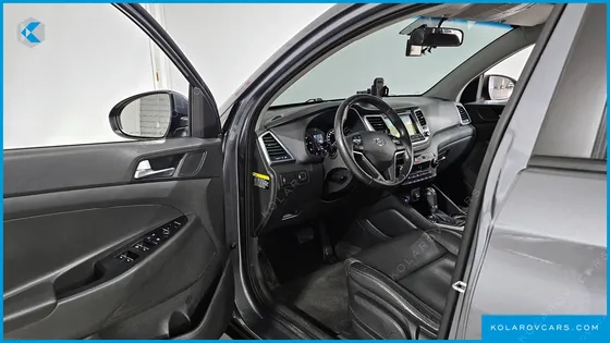 HYUNDAI TUCSON DIESEL 2.0 2WD