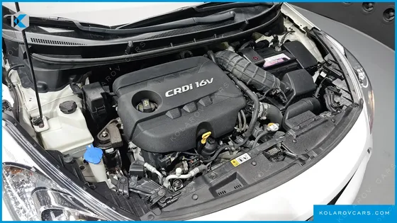 HYUNDAI I30 DIESEL 1.6 VGT UNIQUE
