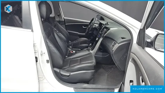HYUNDAI I30 DIESEL 1.6 VGT UNIQUE