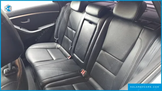 HYUNDAI I30 DIESEL 1.6 VGT UNIQUE