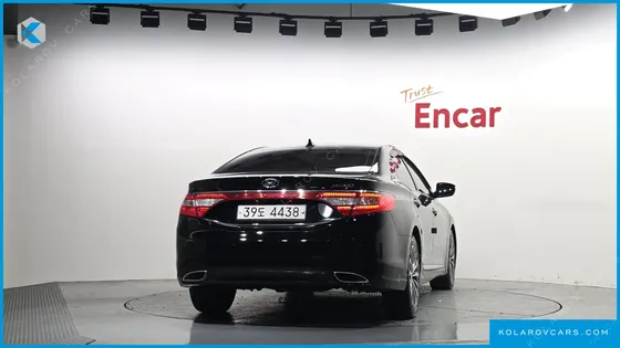 HYUNDAI GRANDEUR HG300 PREMIUM