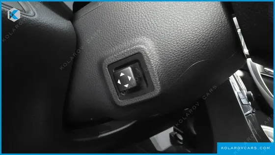 HYUNDAI GRANDEUR HG300 PREMIUM