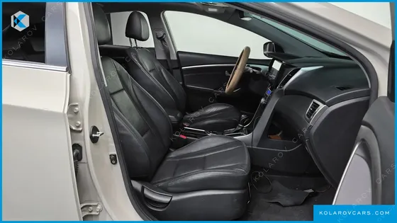 HYUNDAI I30 DIESEL 1.6 VGT PYL