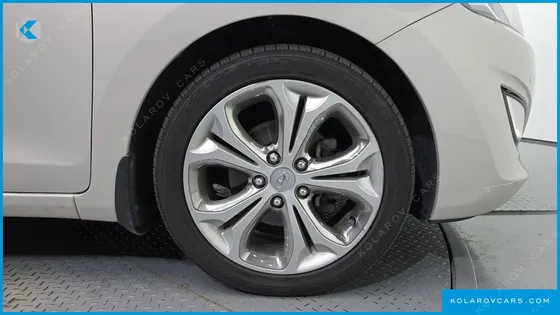 HYUNDAI I30 DIESEL 1.6 VGT PYL