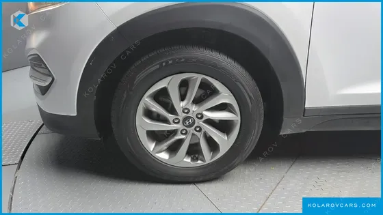 HYUNDAI TUCSON DIESEL 2.0 2WD