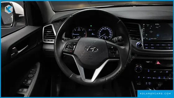 HYUNDAI TUCSON DIESEL 2.0 2WD