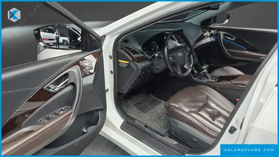 HYUNDAI GRANDEUR HG220 DIESEL PREMIUM