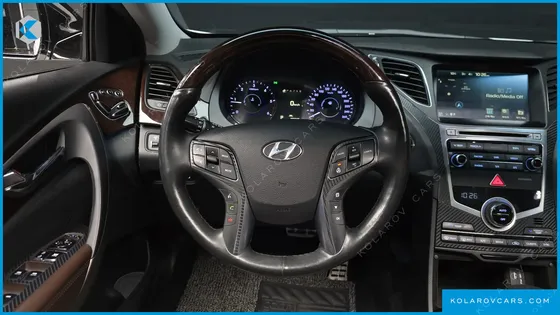 HYUNDAI GRANDEUR HG220 DIESEL PREMIUM