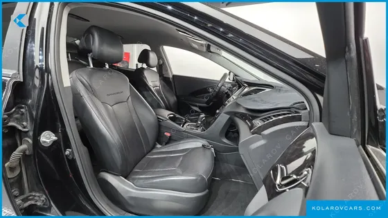 HYUNDAI GRANDEUR HG240 MODERN