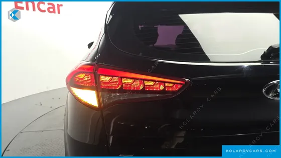 HYUNDAI TUCSON DIESEL 1.7 2WD