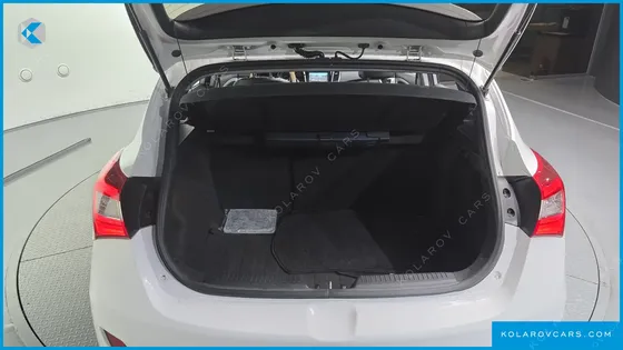 HYUNDAI I30 DIESEL 1.6 VGT PYL
