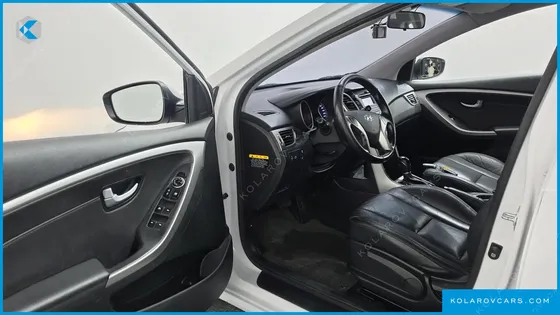 HYUNDAI I30 1.6 GDI PYL
