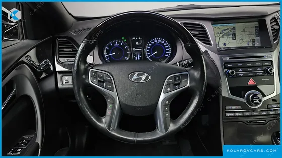 HYUNDAI GRANDEUR HG240 MODERN