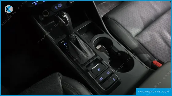 HYUNDAI TUCSON DIESEL 2.0 2WD