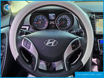 HYUNDAI I30 1.6 GDI UNIQUE