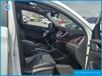 HYUNDAI TUCSON DIESEL 2.0 4WD