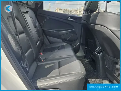 HYUNDAI TUCSON DIESEL 2.0 4WD