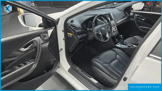 HYUNDAI GRANDEUR HG220 DIESEL PREMIUM