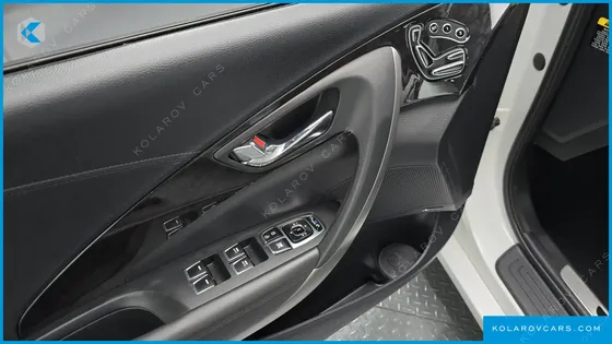 HYUNDAI GRANDEUR HG220 DIESEL PREMIUM