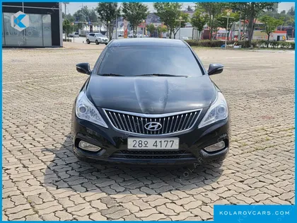 HYUNDAI GRANDEUR HG240 MODERN