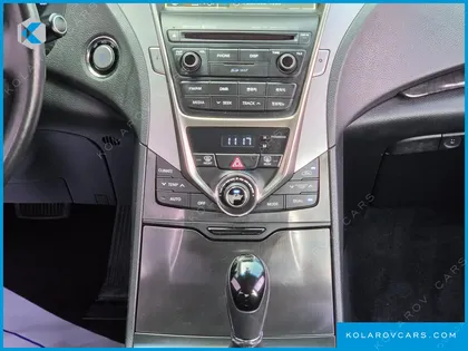 HYUNDAI GRANDEUR HG240 MODERN