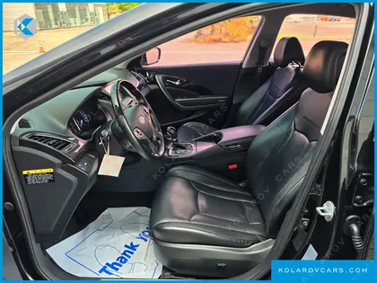 HYUNDAI GRANDEUR HG240 MODERN