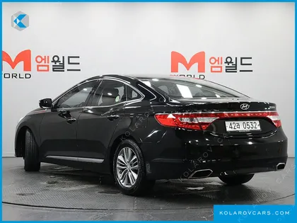HYUNDAI GRANDEUR HG240 MODERN
