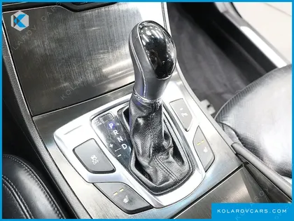 HYUNDAI GRANDEUR HG240 MODERN