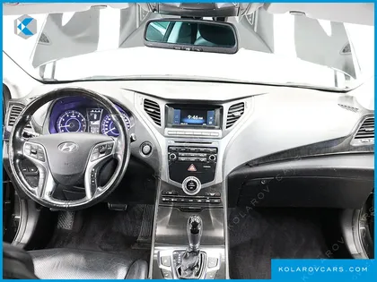 HYUNDAI GRANDEUR HG240 MODERN