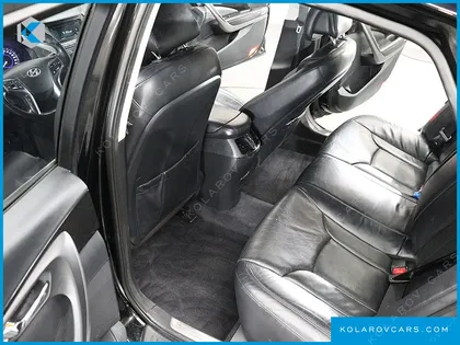 HYUNDAI GRANDEUR HG240 MODERN
