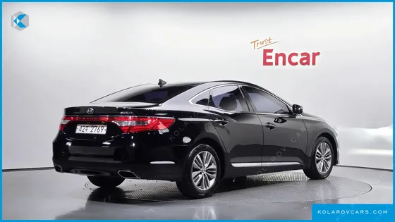 HYUNDAI GRANDEUR HG240 MODERN