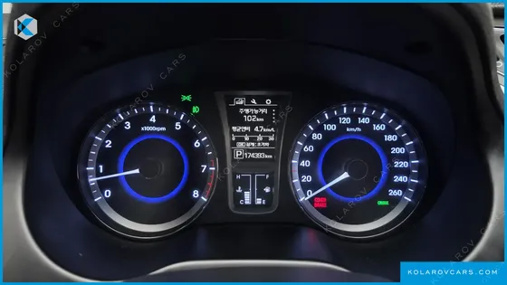 HYUNDAI GRANDEUR HG240 MODERN