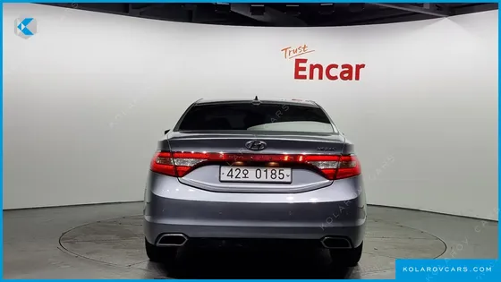 HYUNDAI GRANDEUR HG240 MODERN COLLECTION