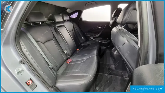 HYUNDAI GRANDEUR HG240 MODERN COLLECTION