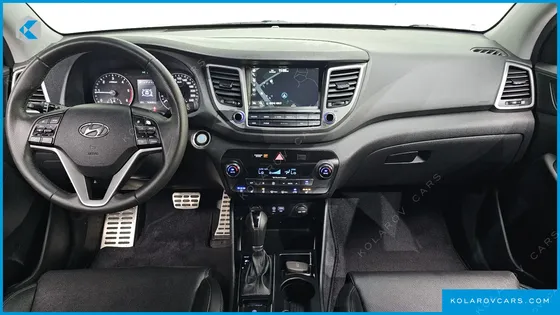 HYUNDAI TUCSON DIESEL 2.0 2WD
