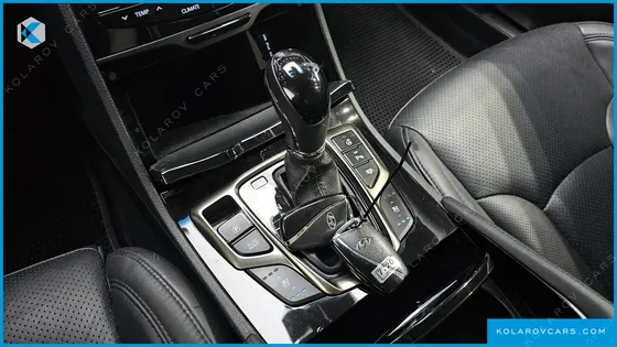 HYUNDAI GRANDEUR HG330 CELEBRITY