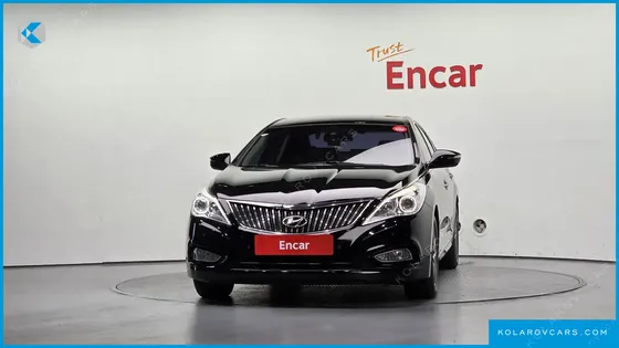 HYUNDAI GRANDEUR HG240 MODERN